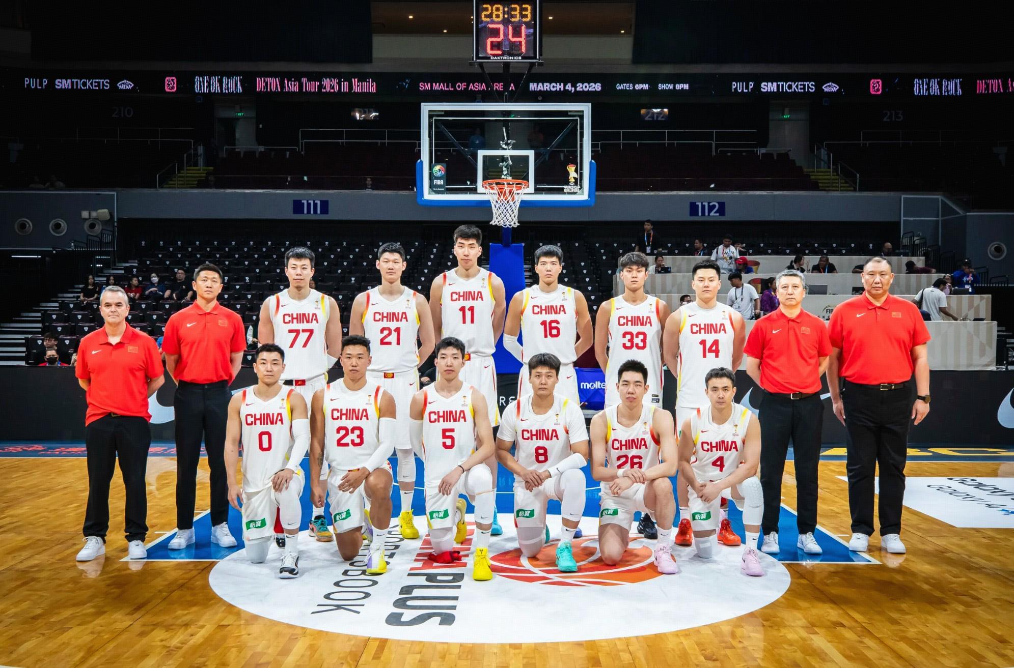 九游娱乐-三节战报：陈盈骏林庭谦合砍39分，中国男篮71-77中国台北