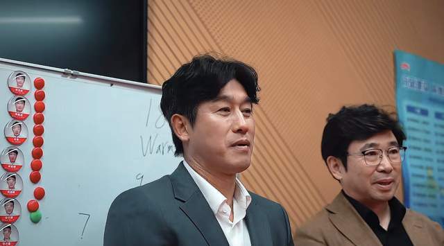 九游娱乐官方入口-徐正源刚上任遇残阵，辽宁核心停赛，5后卫稳住防守 先拿玉昆试水